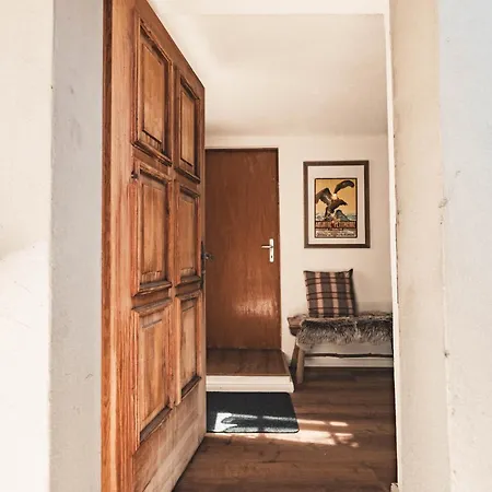 Apartamento Mayen 1637 *